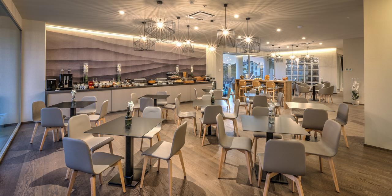 Hotel The Cube Fidenza Εξωτερικό φωτογραφία