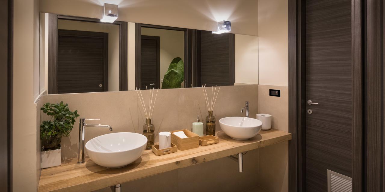 Hotel The Cube Fidenza Εξωτερικό φωτογραφία