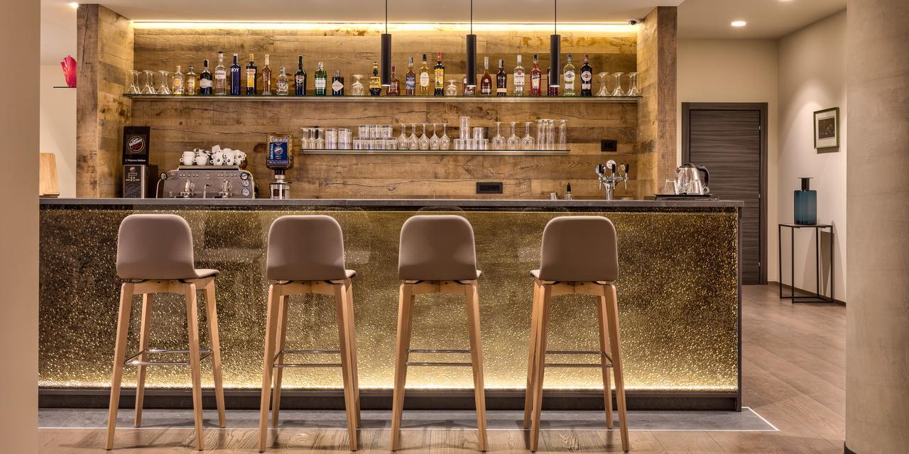 Hotel The Cube Fidenza Εξωτερικό φωτογραφία