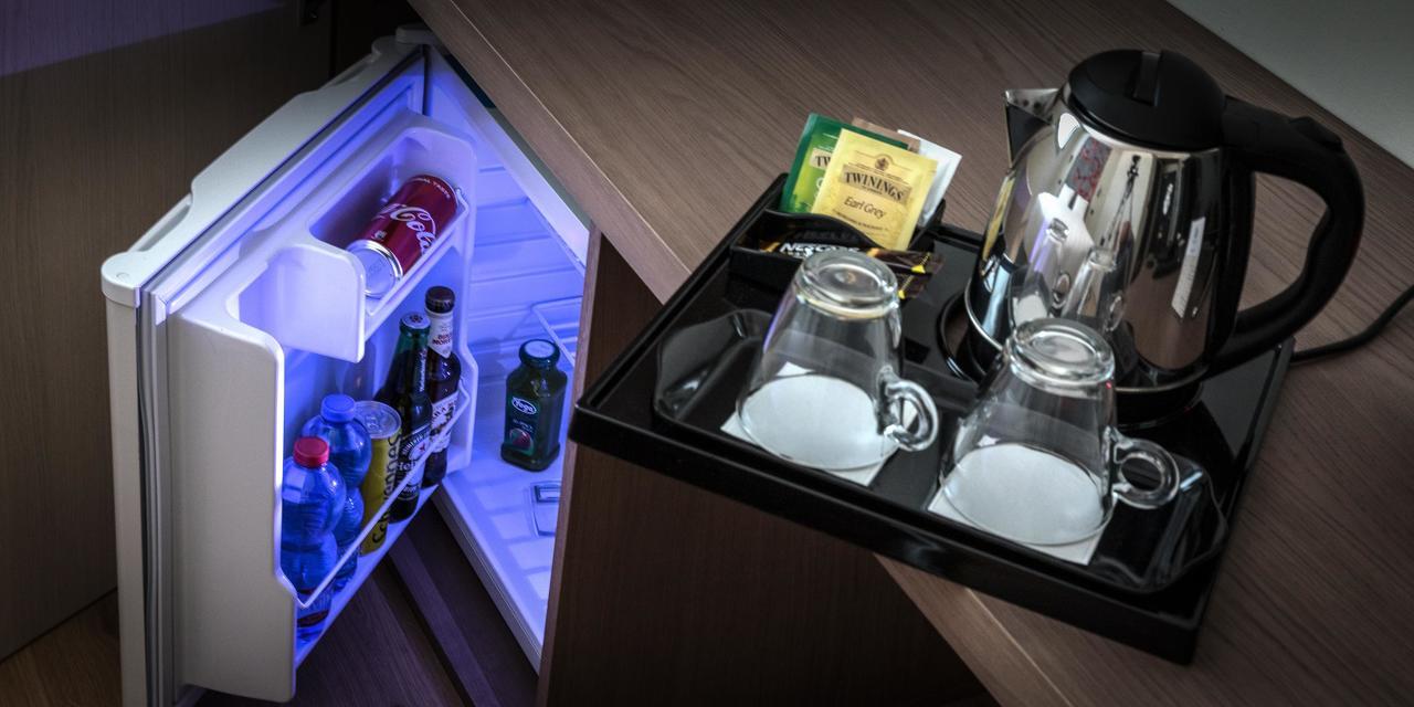 Hotel The Cube Fidenza Εξωτερικό φωτογραφία